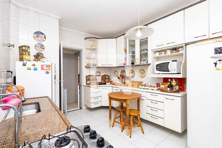 Cozinha de apartamento à venda com 3 quartos, 157m² em Consolação, São Paulo