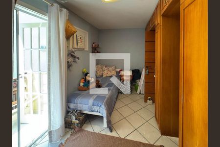 Quarto 1 de casa de condomínio à venda com 3 quartos, 200m² em Recreio dos Bandeirantes, Rio de Janeiro