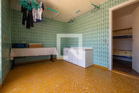 Quintal - Lavanderia de casa à venda com 4 quartos, 526m² em Vila Ida, São Paulo