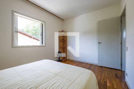 Suíte de casa à venda com 4 quartos, 526m² em Vila Ida, São Paulo