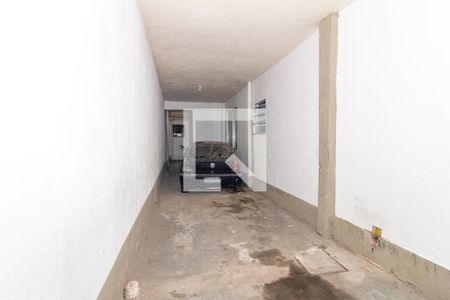 Garagem de casa à venda com 3 quartos, 150m² em Jardim Sulacap, Rio de Janeiro