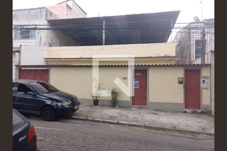 Fachada+Plaquinha de casa à venda com 3 quartos, 150m² em Jardim Sulacap, Rio de Janeiro
