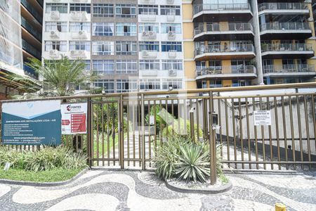 Entrada de apartamento para alugar com 2 quartos, 82m² em Icaraí, Niterói