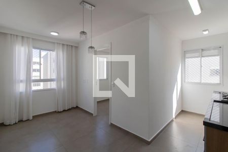 Sala de apartamento para alugar com 2 quartos, 36m² em Vila das Bandeiras, Guarulhos