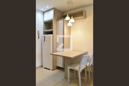 Sala de apartamento para alugar com 1 quarto, 40m² em Centro, Curitiba