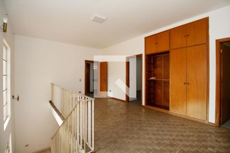 Hall dos Quartos de casa à venda com 5 quartos, 400m² em Vila Madalena, São Paulo