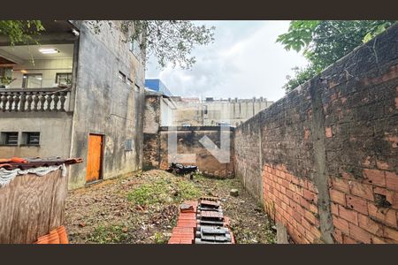 Quintal de casa à venda com 2 quartos, 160m² em Vila Príncipe de Gales, Santo André
