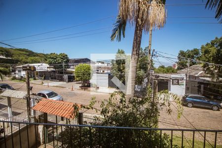 Vista de casa à venda com 3 quartos, 150m² em Nonoai, Porto Alegre