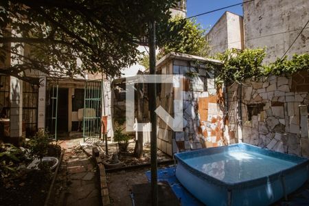 Quintal de casa à venda com 3 quartos, 150m² em Nonoai, Porto Alegre