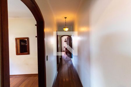 Corredor de casa à venda com 3 quartos, 190m² em Cidade Patriarca, São Paulo