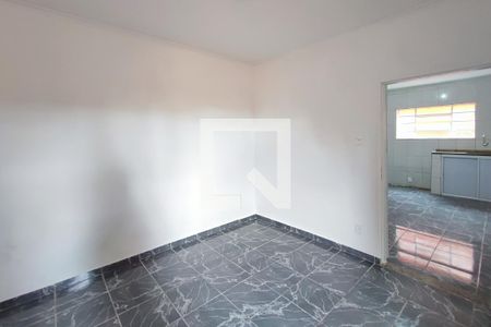 Quarto 1 de casa para alugar com 2 quartos, 42m² em Vila Santana, Campinas