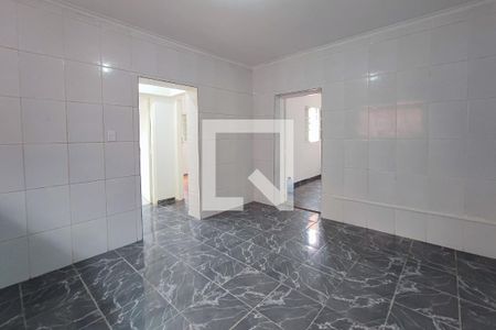 Sala - Cozinha de casa para alugar com 2 quartos, 42m² em Vila Santana, Campinas