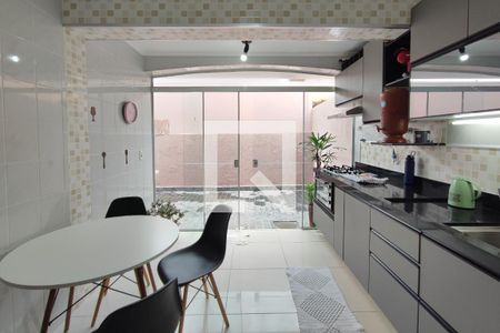 Cozinha de casa à venda com 3 quartos, 174m² em Parque Via Norte, Campinas