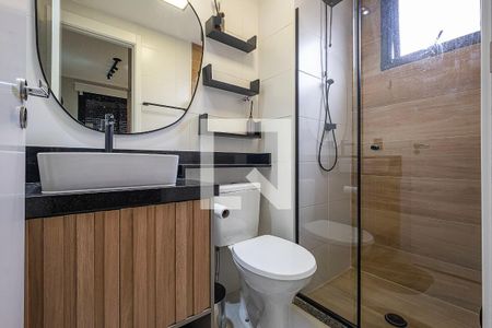 Banheiro da Suíte de kitnet/studio para alugar com 1 quarto, 27m² em Pinheiros, São Paulo