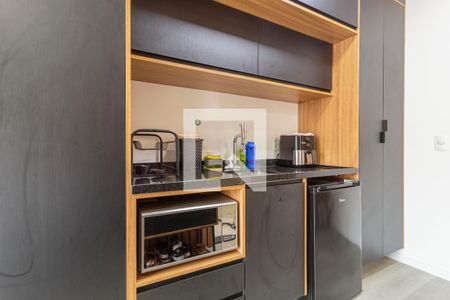 Cozinha de kitnet/studio à venda com 1 quarto, 24m² em Indianópolis, São Paulo