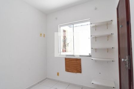 Quarto 1 de casa para alugar com 2 quartos, 50m² em Santa Rosa, Niterói