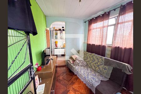 Casa à venda com 4 quartos, 360m² em Santa Helena, Belo Horizonte