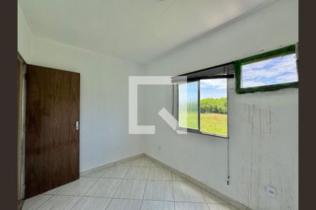 Quarto de casa à venda com 1 quarto, 32m² em Vargem Grande, Rio de Janeiro