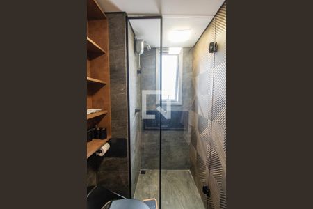 Banheiro de kitnet/studio para alugar com 1 quarto, 40m² em Ipiranga, São Paulo