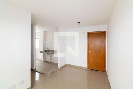 Sala de apartamento para alugar com 2 quartos, 42m² em Inhoaíba, Rio de Janeiro