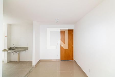 Sala de apartamento para alugar com 2 quartos, 42m² em Inhoaíba, Rio de Janeiro