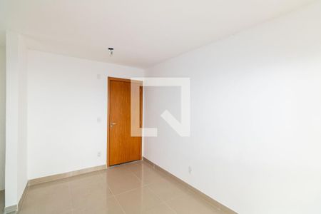 Sala de apartamento para alugar com 2 quartos, 42m² em Inhoaíba, Rio de Janeiro