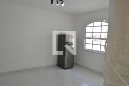 Sala de casa de condomínio para alugar com 3 quartos, 190m² em Freguesia (jacarepaguá), Rio de Janeiro