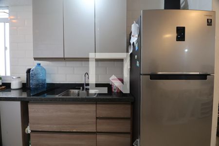 Cozinha de apartamento à venda com 2 quartos, 42m² em Mato Grande, Canoas
