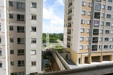 Sacada vista de apartamento para alugar com 2 quartos, 40m² em Jardim Boa Vista (zona Oeste), Osasco
