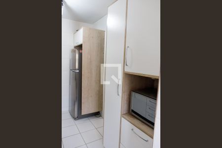 Cozinha de apartamento à venda com 2 quartos, 52m² em São Pedro, Osasco
