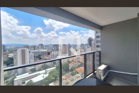 Varanda de kitnet/studio para alugar com 1 quarto, 30m² em Pompeia, São Paulo