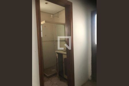 Banheiro de casa para alugar com 4 quartos, 460m² em Cristal, Porto Alegre