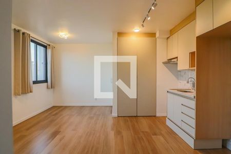 Sala / Cozinha de apartamento para alugar com 1 quarto, 33m² em Butantã, São Paulo