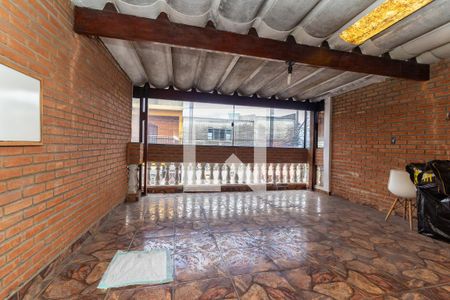 Varanda de casa à venda com 4 quartos, 145m² em Jardim Marabá, São Paulo