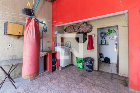 Área de Serviço de casa à venda com 4 quartos, 145m² em Jardim Marabá, São Paulo