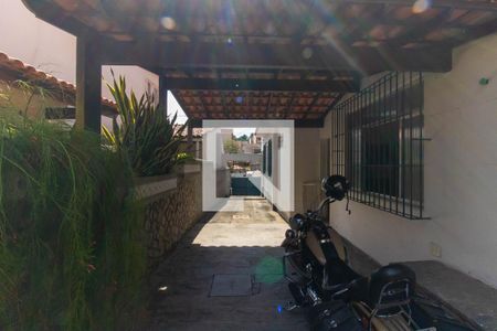Garagem de casa à venda com 5 quartos, 539m² em Fonseca, Niterói