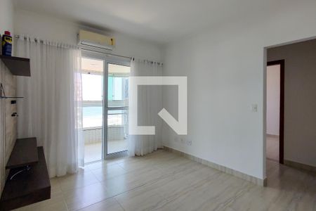 Sala de apartamento para alugar com 2 quartos, 74m² em Vila Caiçara, Praia Grande