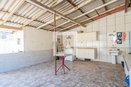 Área de Serviço de casa à venda com 4 quartos, 200m² em São José, Porto Alegre