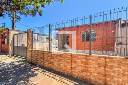 Fachada de casa à venda com 4 quartos, 200m² em São José, Porto Alegre