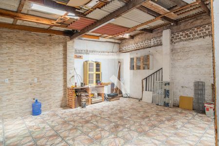 Garagem de casa à venda com 4 quartos, 200m² em São José, Porto Alegre