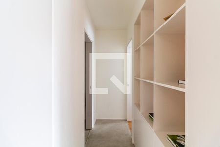 Corredor de apartamento à venda com 1 quarto, 74m² em Pinheiros, São Paulo
