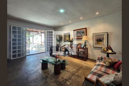 Sala de casa à venda com 4 quartos, 427m² em Recreio dos Bandeirantes, Rio de Janeiro