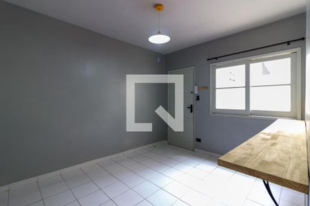 Sala de apartamento para alugar com 2 quartos, 55m² em Sumaré, São Paulo