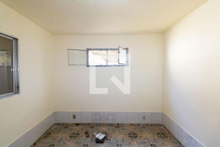Quarto  de casa para alugar com 1 quarto, 35m² em Campo Grande, Rio de Janeiro