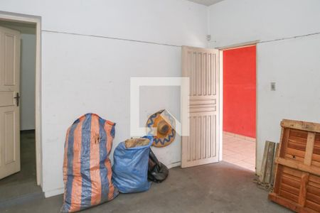 Garagem de casa para alugar com 3 quartos, 400m² em Vila Romana, São Paulo