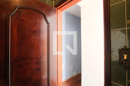 Lavabo de casa à venda com 4 quartos, 200m² em Vila Mafra, São Paulo