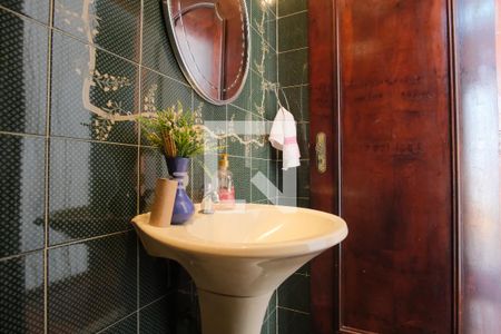 Lavabo de casa à venda com 4 quartos, 200m² em Vila Mafra, São Paulo