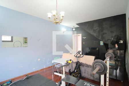 Sala de casa à venda com 4 quartos, 200m² em Vila Mafra, São Paulo