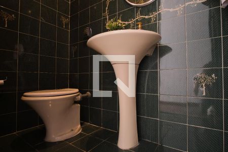 Lavabo de casa à venda com 4 quartos, 200m² em Vila Mafra, São Paulo