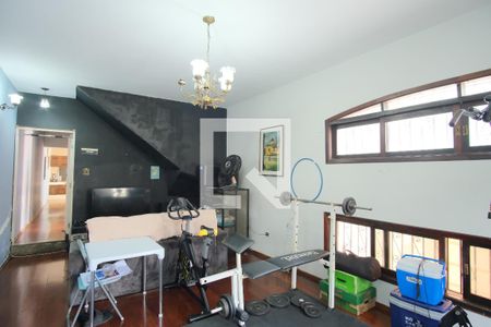 Sala de casa à venda com 4 quartos, 200m² em Vila Mafra, São Paulo